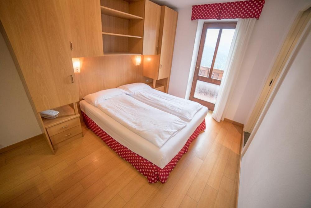 Hotel Due Spade Фольгарія Екстер'єр фото