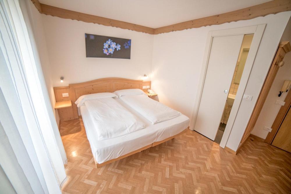 Hotel Due Spade Фольгарія Екстер'єр фото