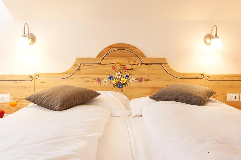 Hotel Due Spade Фольгарія Екстер'єр фото