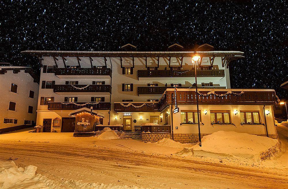 Hotel Due Spade Фольгарія Екстер'єр фото