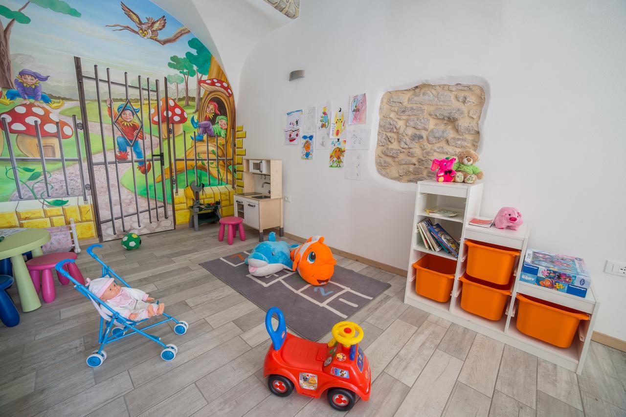 Hotel Due Spade Фольгарія Екстер'єр фото